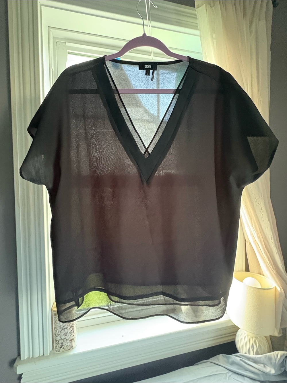 Dkny Black Sheer V-Neck Short Sleeve Blouse